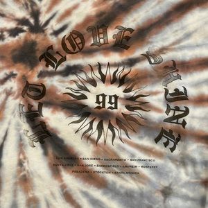A médium Hollister shirt!